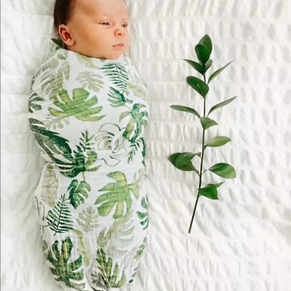 New Monstera Plant Swaddle Muslin Baby Blanket - Picture 5 of 6